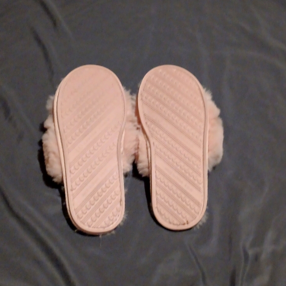 NWOT Lauren Conrad blush slippers - Picture 4 of 6